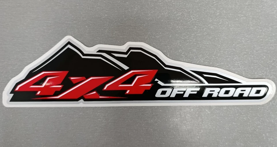 Наклейка вінілова 4х4 off road (23х6 см) чорний/червоний/срібло