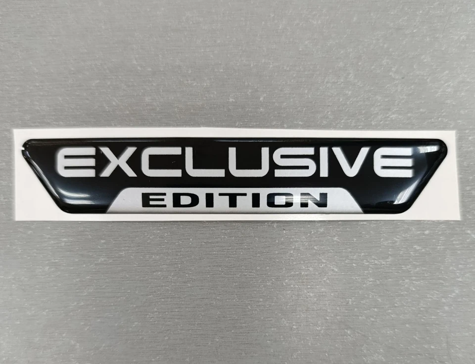 3D Наклейка силиконовая Exclusive Edition (12.3х2.1 см) черно-серебристая