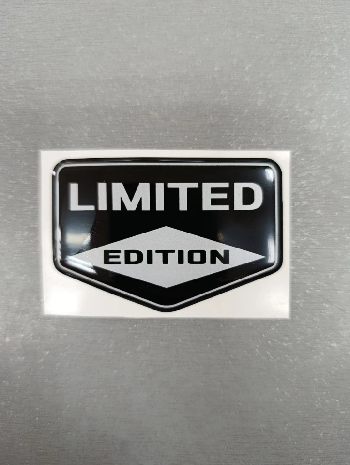 3D Наклейка силіконова LIMITED edition (6,5х4,3 см) чорна з сірим